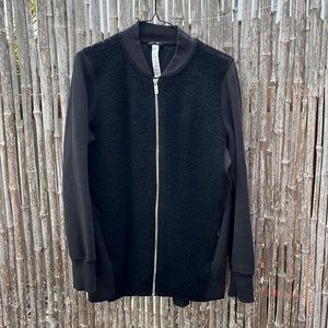 Lululemon Stand Out Sherpa Jacket